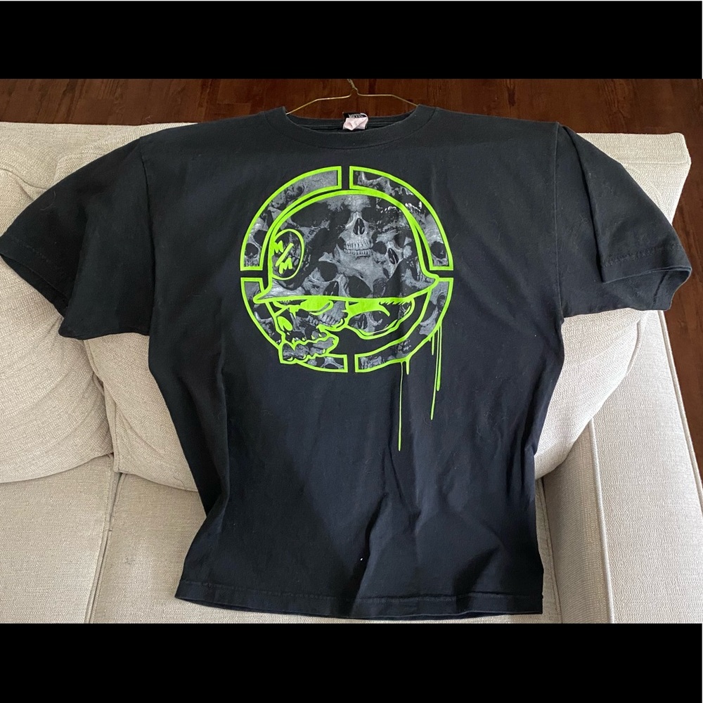 Metal Mulisha short sleeve t-shirt with skull graphics